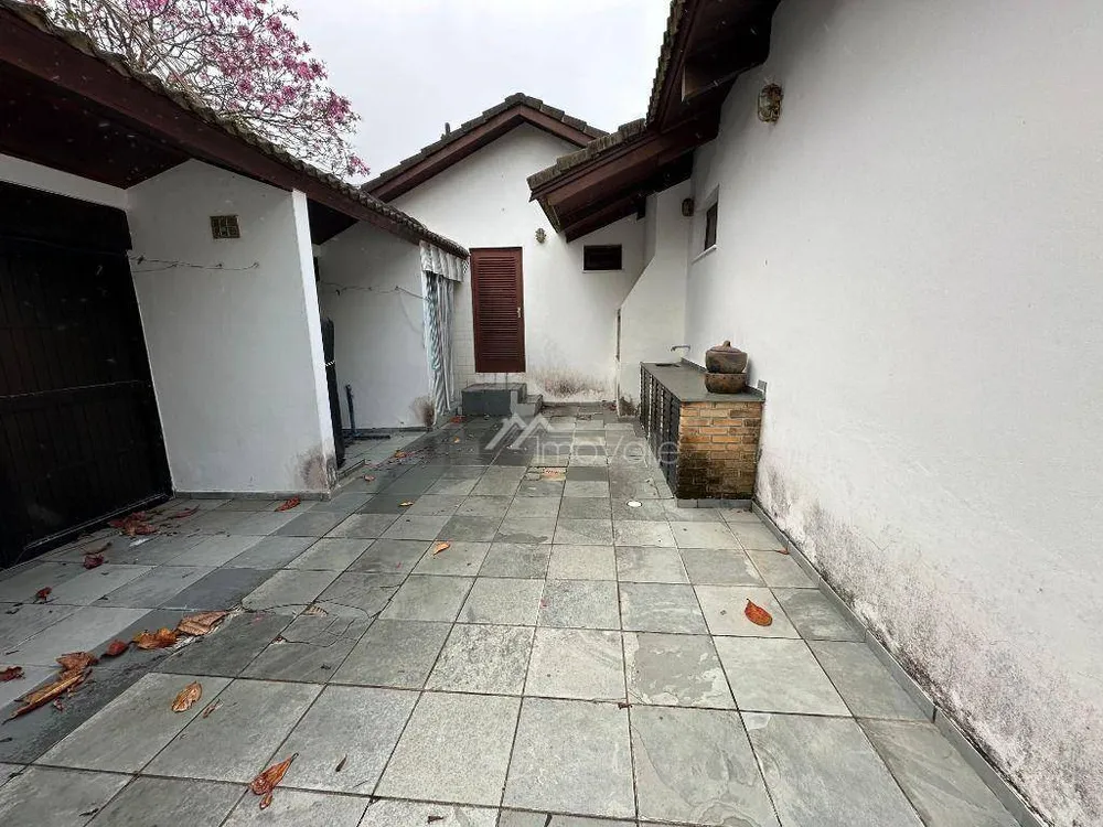 Casa, 3 quartos, 200 m² - Foto 15