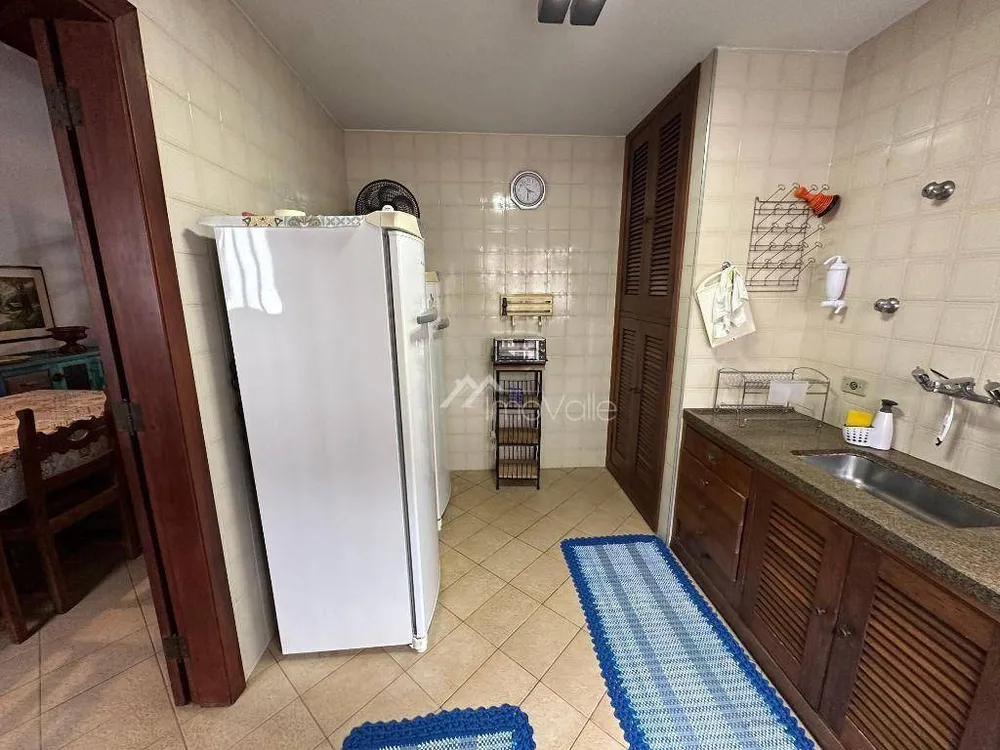 Casa, 3 quartos, 200 m² - Foto 4