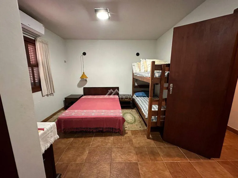Casa, 3 quartos, 200 m² - Foto 8