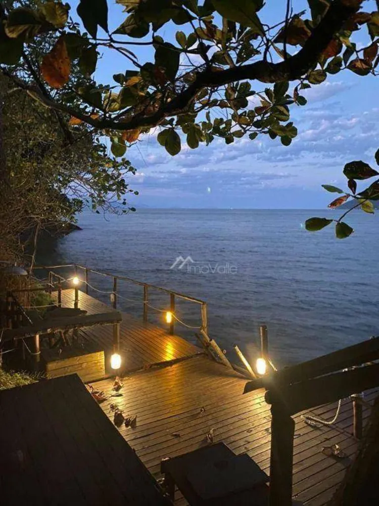 Casa, 3 quartos, 252 m² - Foto 14