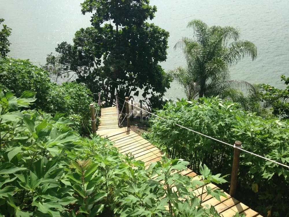 Casa, 3 quartos, 252 m² - Foto 15