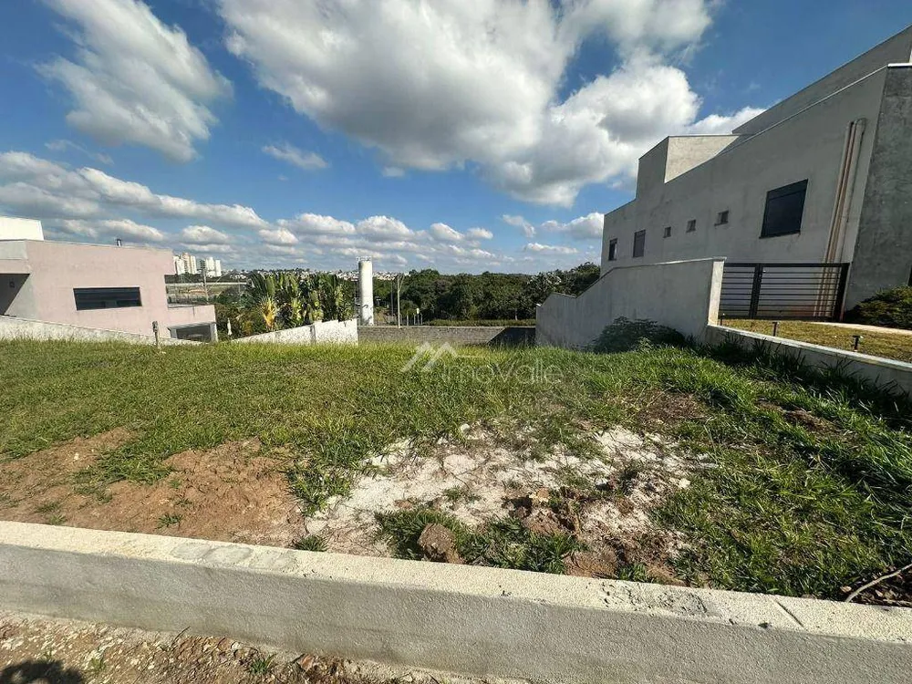 Loteamento e Condomínio, 714 m² - Foto 1