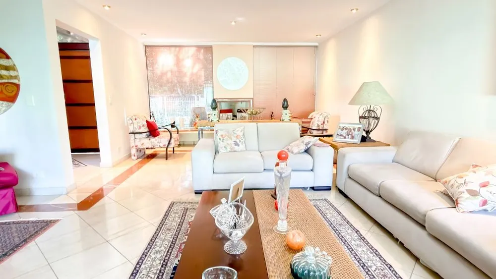 Casa, 5 quartos, 500 m² - Foto 1