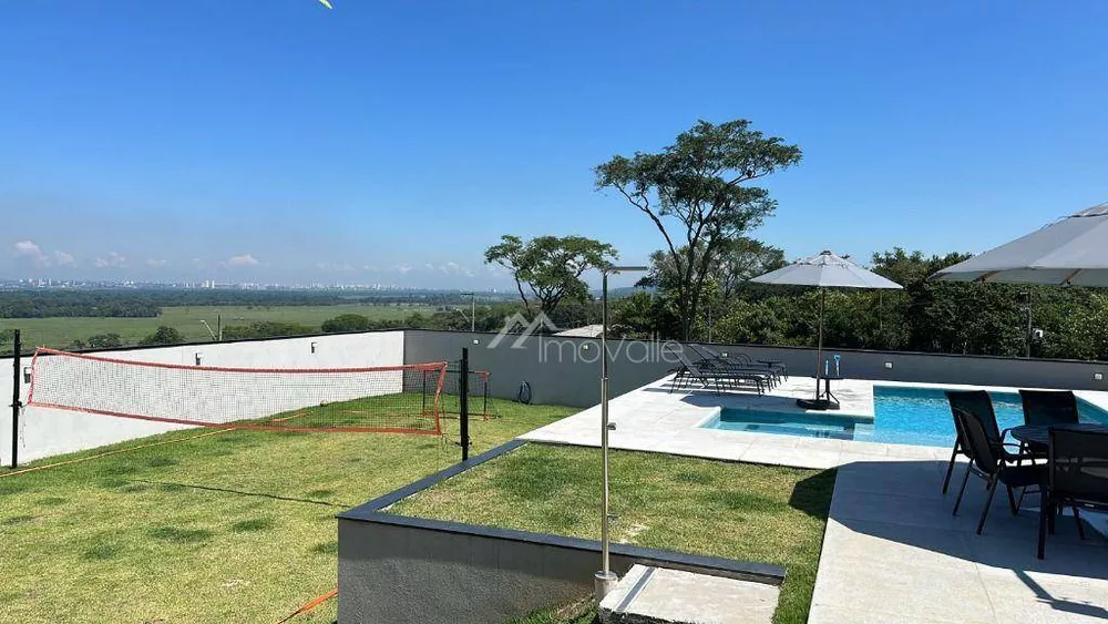 Casa de Condomínio à venda com 3 quartos, 357m² - Foto 3