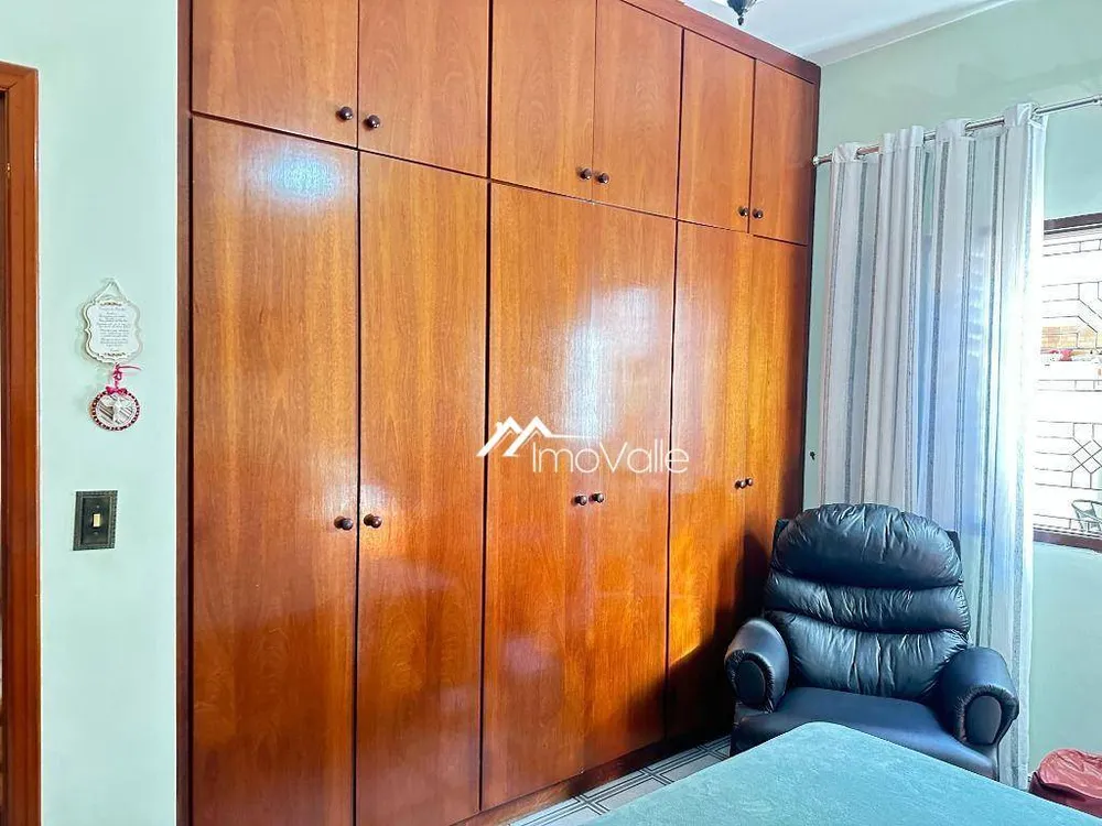 Casa, 3 quartos, 200 m² - Foto 12
