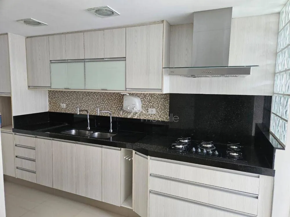 Apartamento, 3 quartos, 118 m² - Foto 3