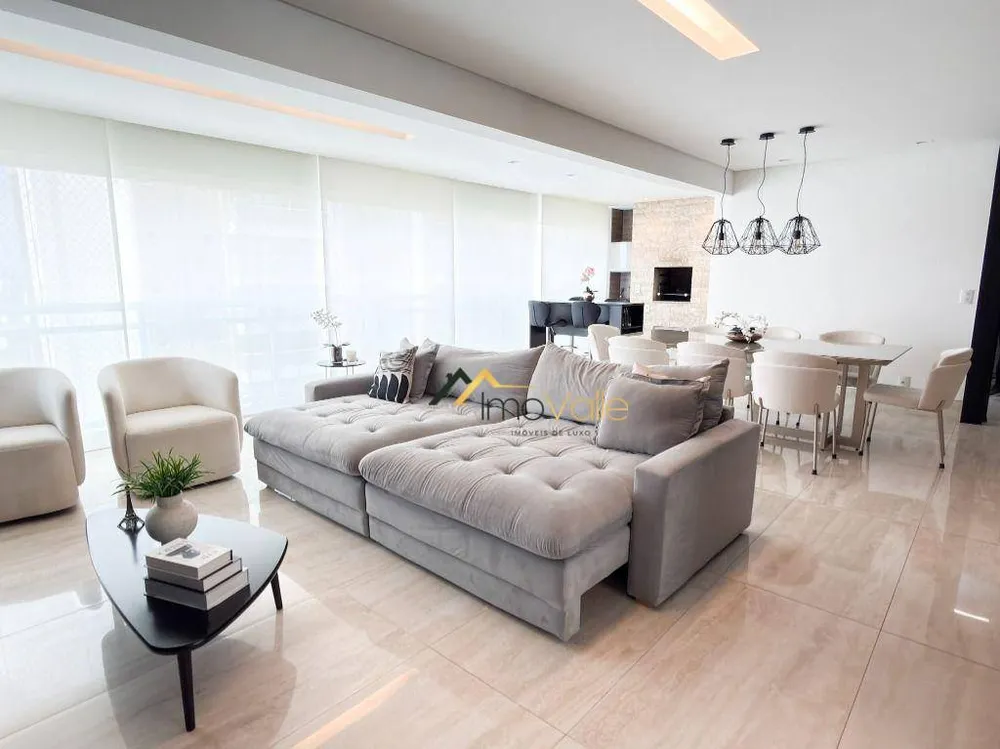 Apartamento, 3 quartos, 156 m² - Foto 2