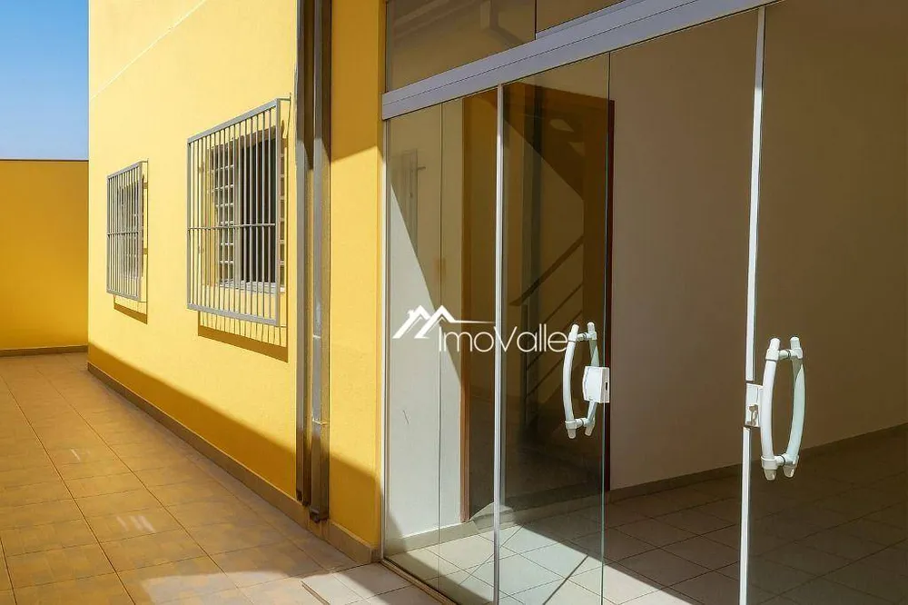 Casa, 4 quartos, 220 m² - Foto 2