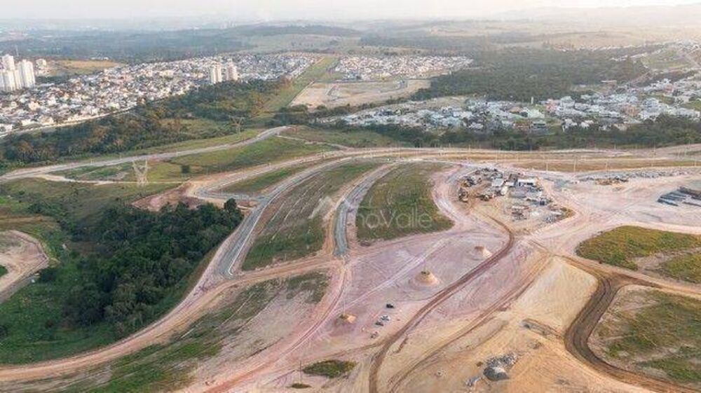 Loteamento e Condomínio, 331 m² - Foto 2