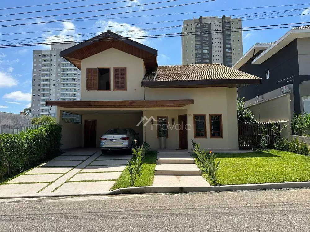 Casa de Condomínio à venda com 3 quartos, 282m² - Foto 1