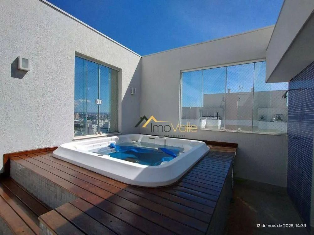Cobertura, 3 quartos, 230 m² - Foto 3