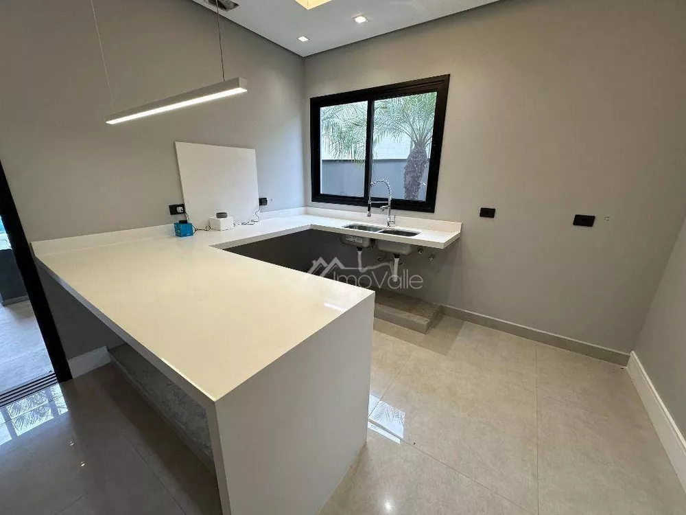 Casa de Condomínio à venda com 3 quartos, 290m² - Foto 9