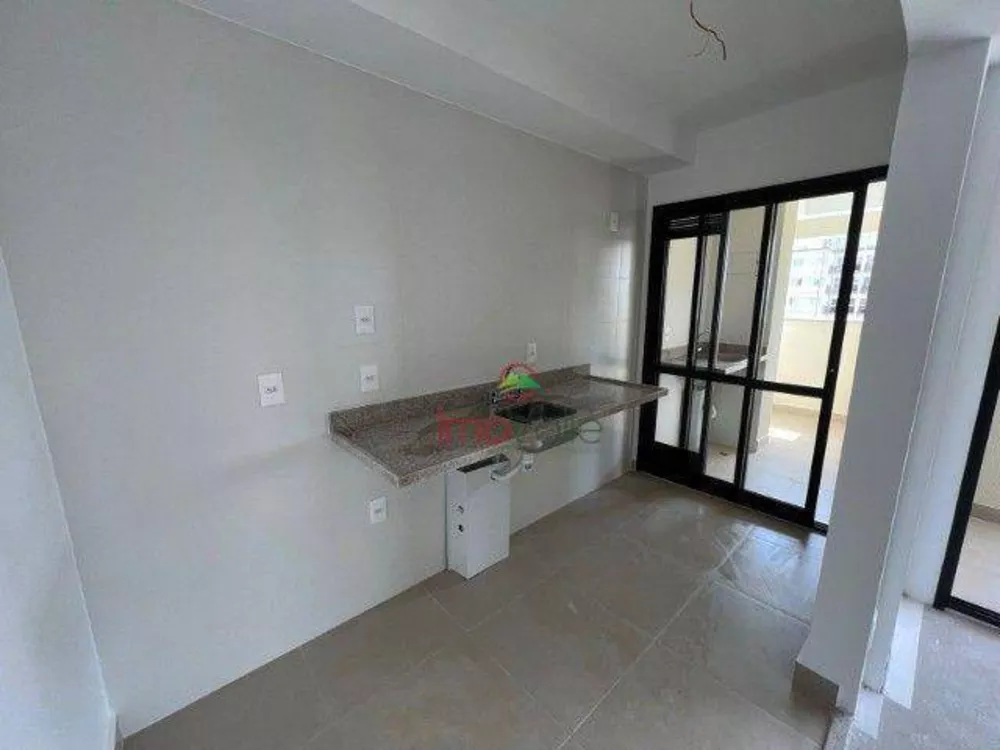 Apartamento à venda com 3 quartos, 93m² - Foto 3