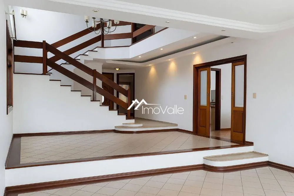 Sobrado, 3 quartos, 320 m² - Foto 2