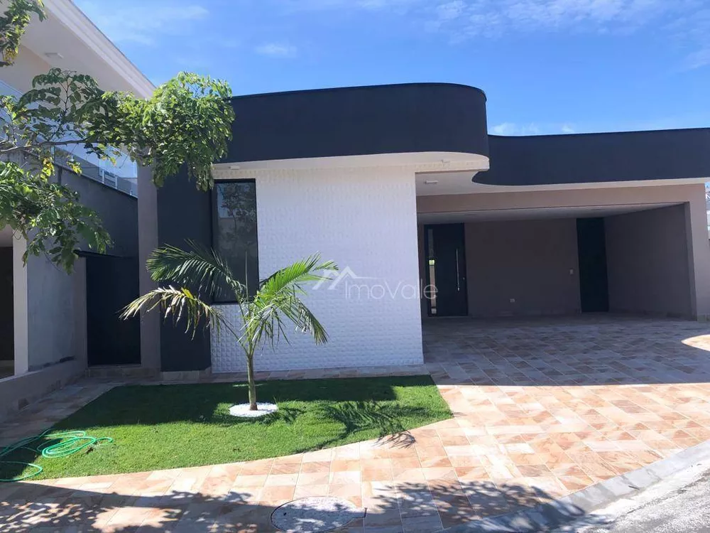 Casa de Condomínio à venda com 3 quartos, 145m² - Foto 1