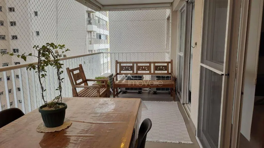 Apartamento, 3 quartos, 142 m² - Foto 1