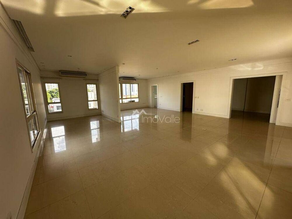 Apartamento à venda com 4 quartos, 326m² - Foto 2