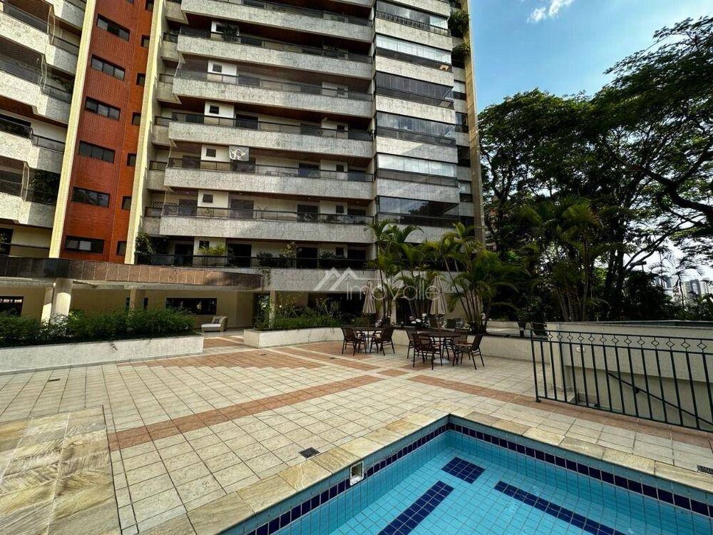 Apartamento à venda com 4 quartos, 326m² - Foto 23