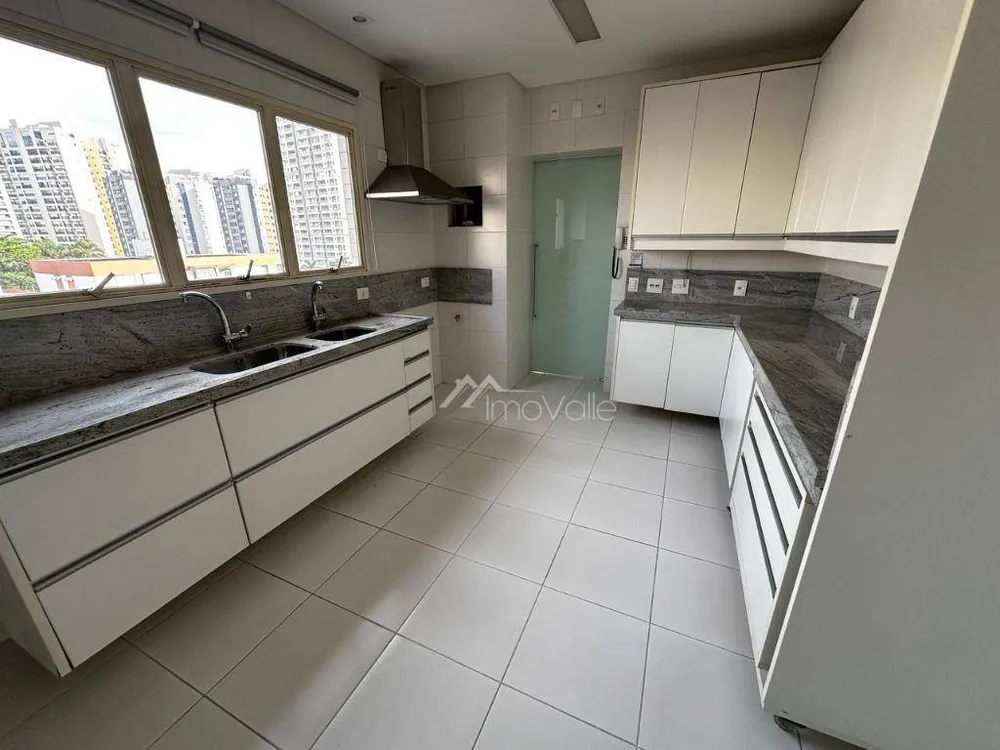 Apartamento, 4 quartos, 326 m² - Foto 1