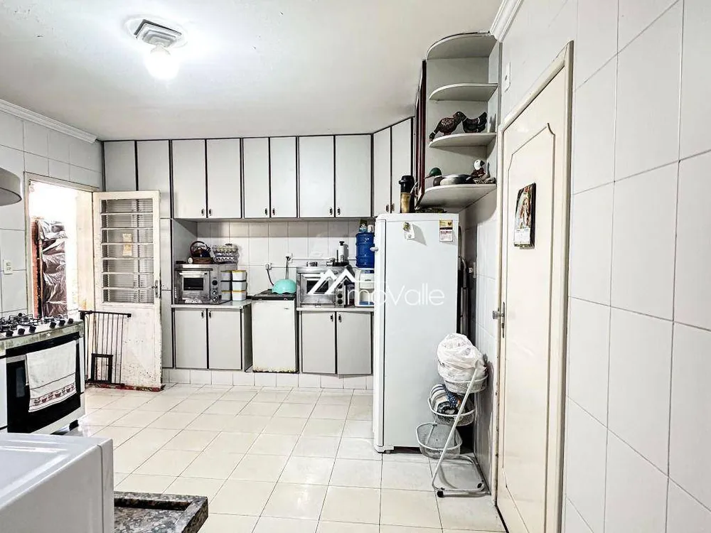 Casa, 5 quartos, 380 m² - Foto 2