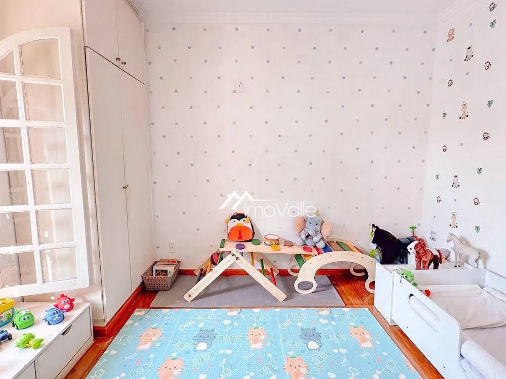 Casa, 5 quartos, 380 m² - Foto 1