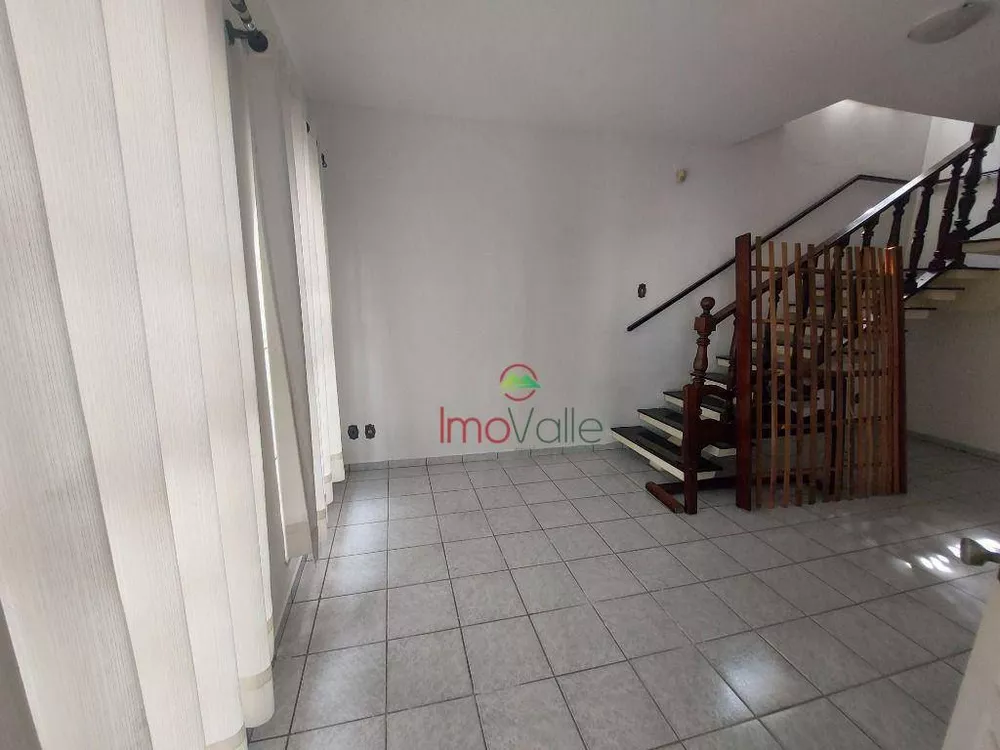 Sobrado para alugar com 4 quartos, 221m² - Foto 3