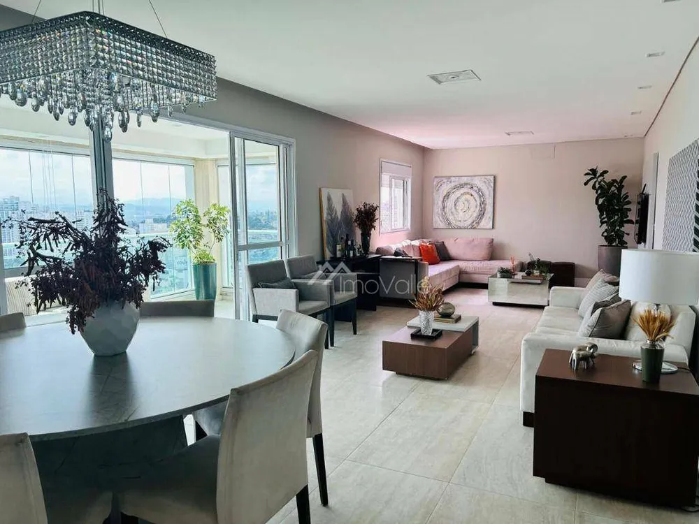 Apartamento, 3 quartos, 190 m² - Foto 3
