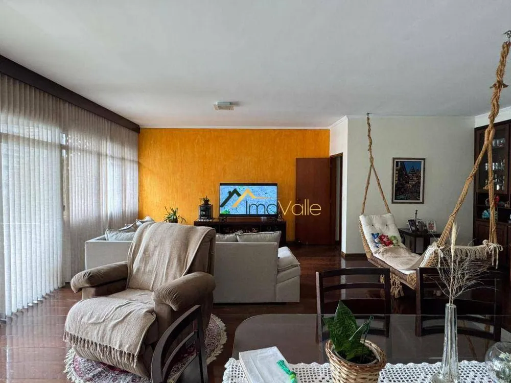 Apartamento, 3 quartos, 200 m² - Foto 2
