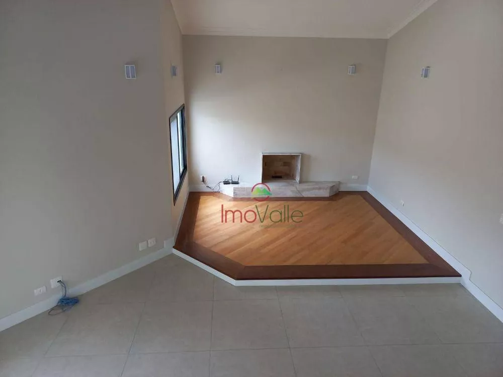 Casa de Condomínio à venda com 4 quartos, 510m² - Foto 3