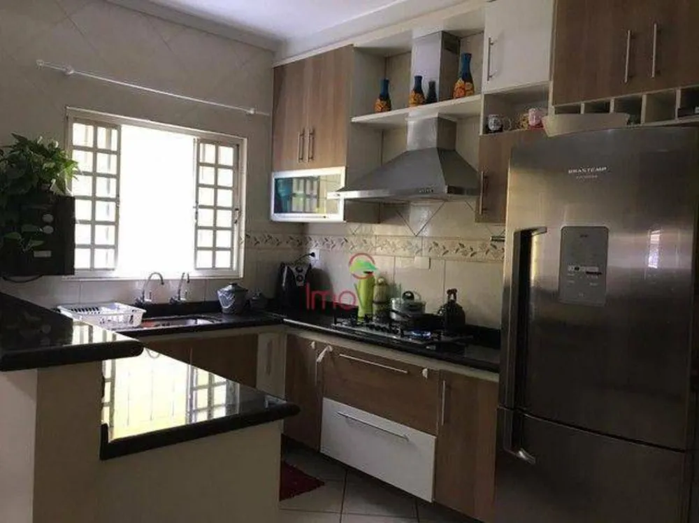 Casa, 3 quartos, 150 m² - Foto 2