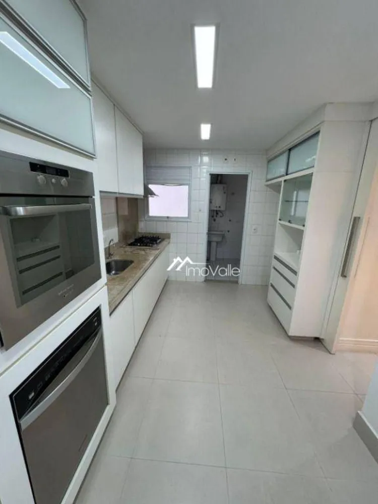 Apartamento, 3 quartos, 144 m² - Foto 4