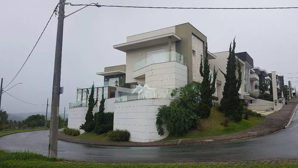 Casa de Condomínio à venda com 4 quartos, 563m² - Foto 3