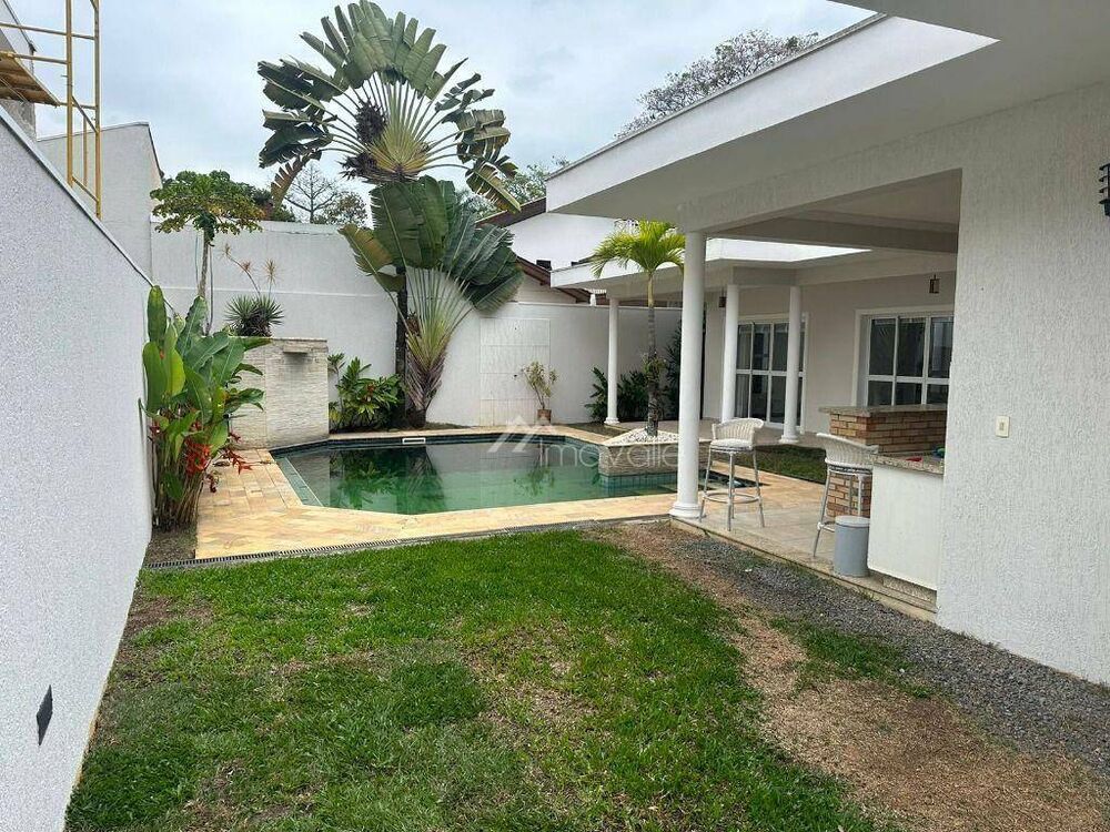 Casa de Condomínio à venda com 4 quartos, 437m² - Foto 2