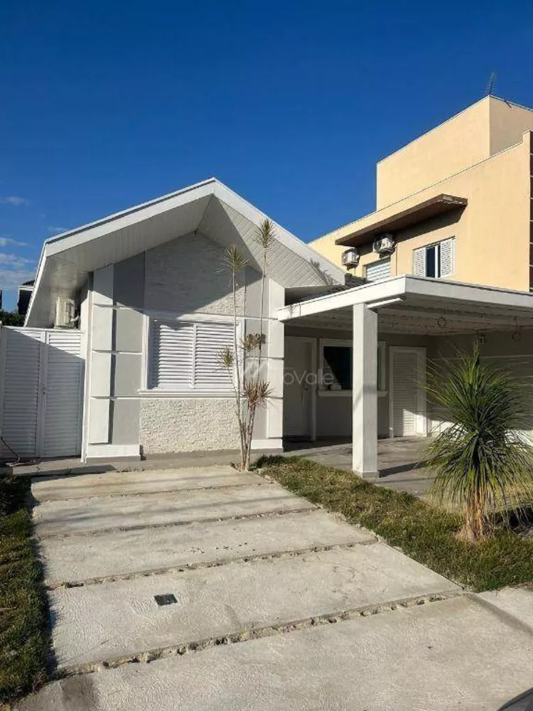 Casa de Condomínio à venda e aluguel com 3 quartos, 170m² - Foto 1