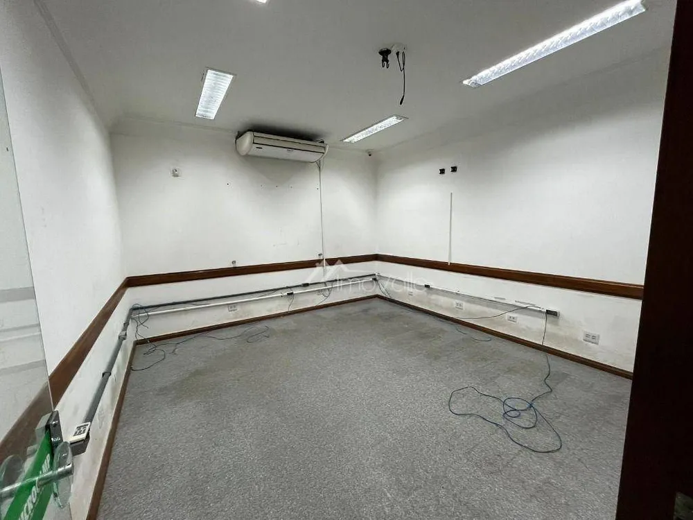 Prédio Inteiro, 555 m² - Foto 3