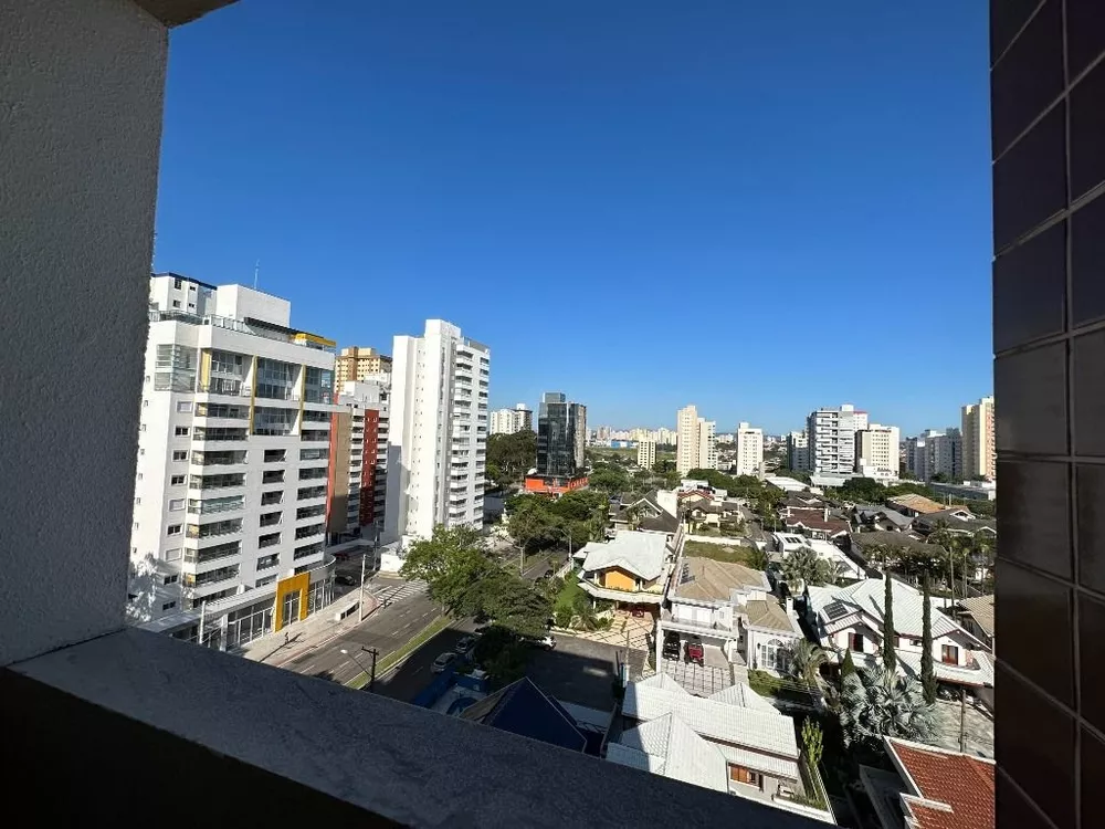 Apartamento à venda com 4 quartos, 133m² - Foto 2