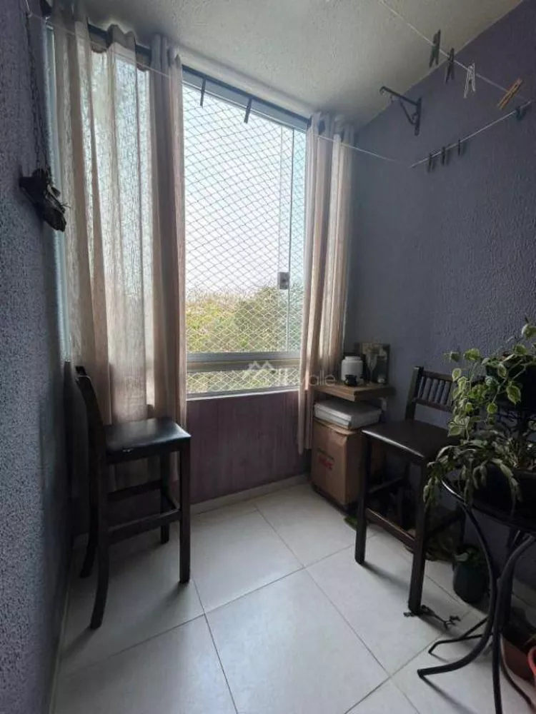 Apartamento à venda com 2 quartos, 50m² - Foto 3