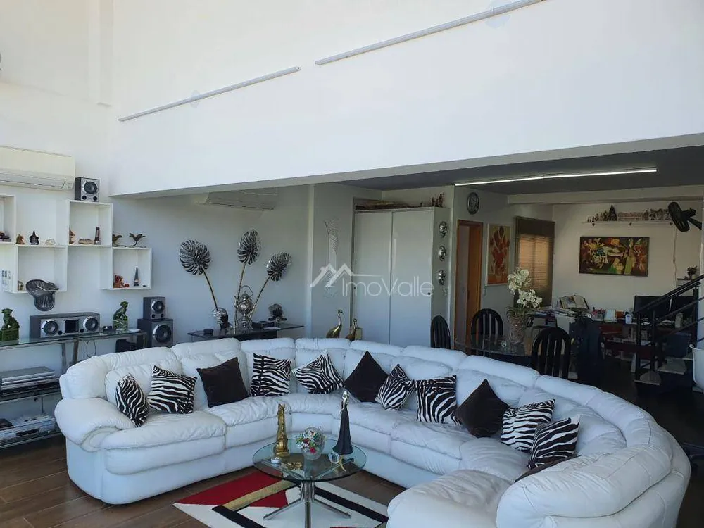 Apartamento, 3 quartos, 133 m² - Foto 1