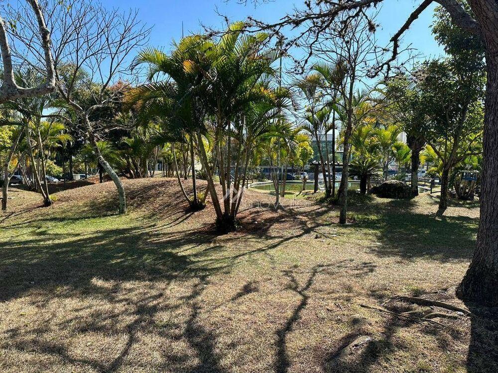 Casa de Condomínio à venda e aluguel com 4 quartos, 500m² - Foto 8