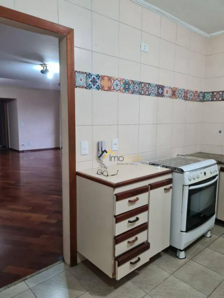 Apartamento, 3 quartos, 160 m² - Foto 2