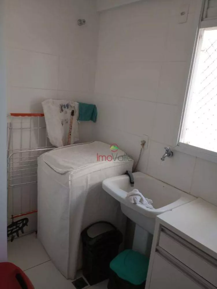 Apartamento à venda com 3 quartos, 118m² - Foto 4