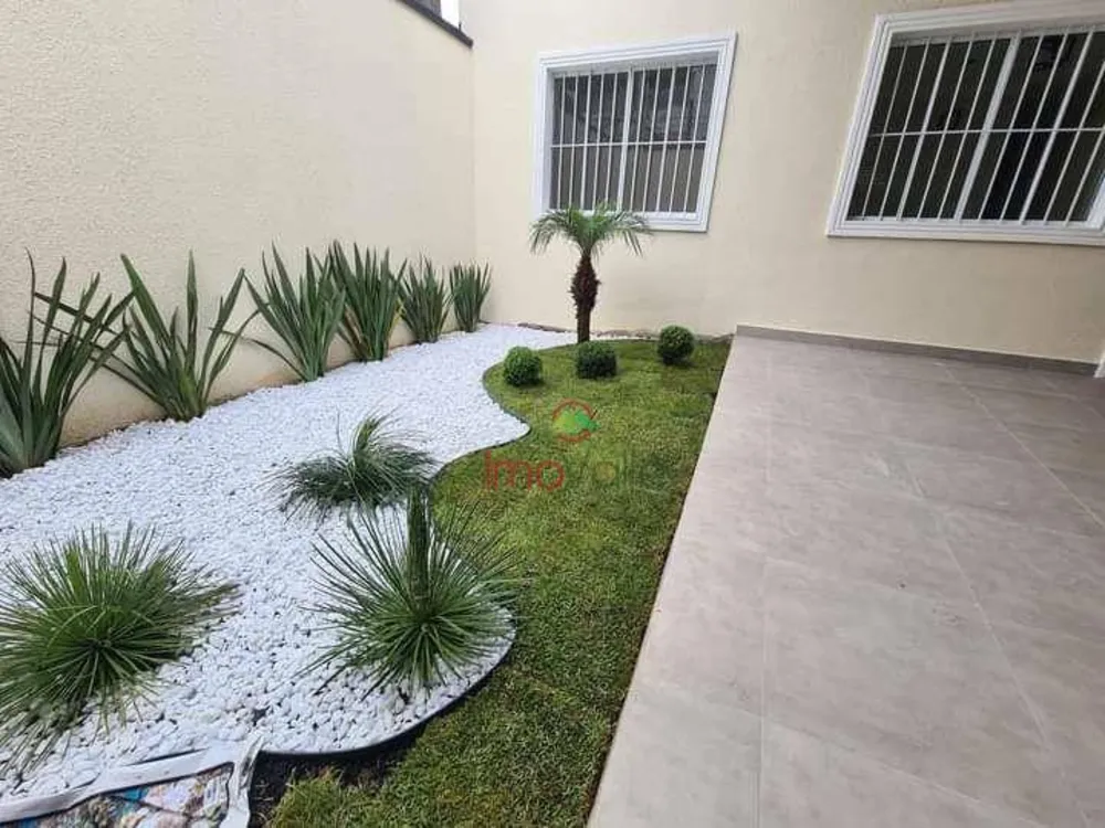 Casa, 3 quartos, 161 m² - Foto 1