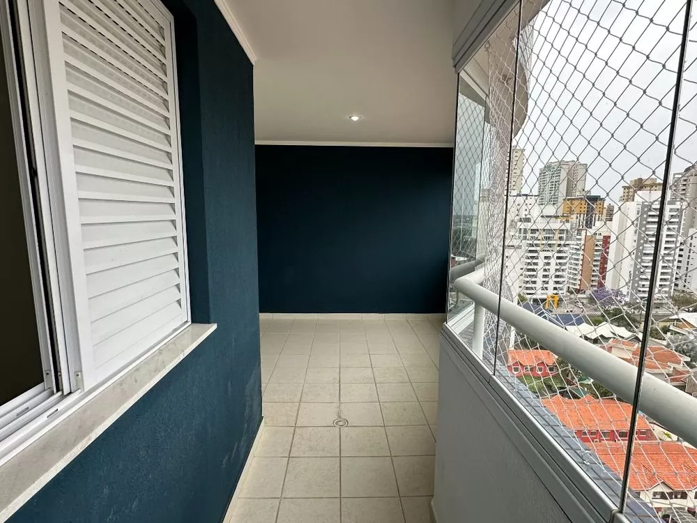 Apartamento à venda com 2 quartos, 68m² - Foto 5