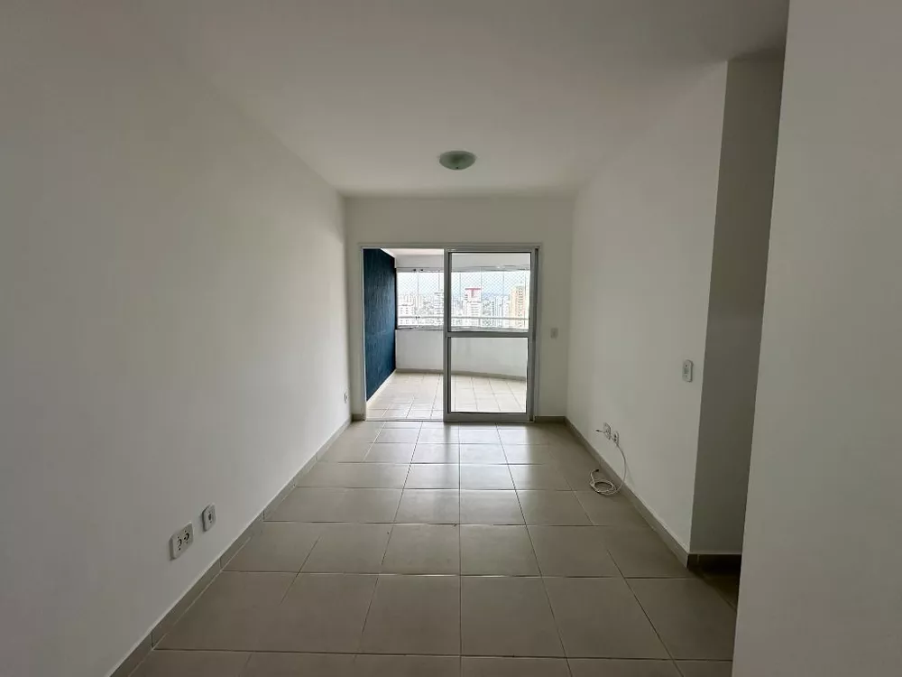 Apartamento à venda com 2 quartos, 68m² - Foto 1