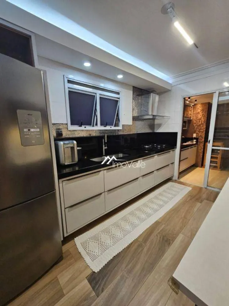 Apartamento, 3 quartos, 182 m² - Foto 3
