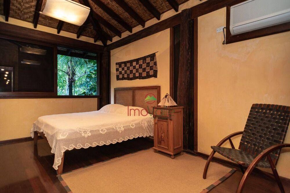 Casa, 3 quartos, 310 m² - Foto 14
