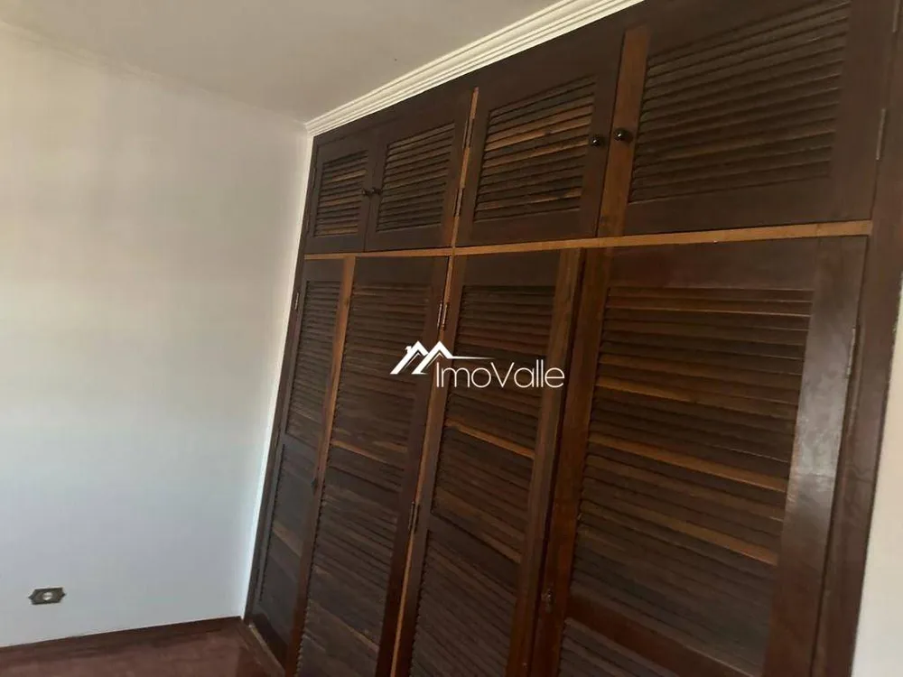 Casa, 3 quartos, 220 m² - Foto 1
