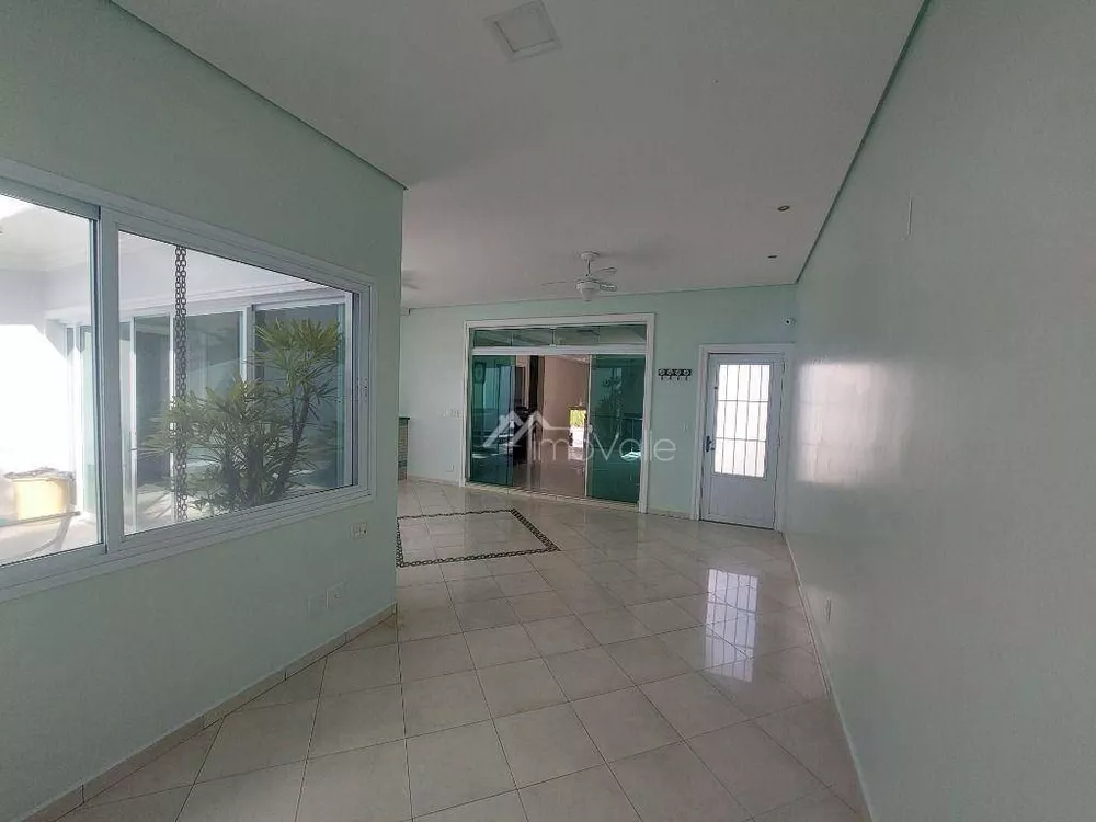 Casa de Condomínio, 5 quartos - Foto 1
