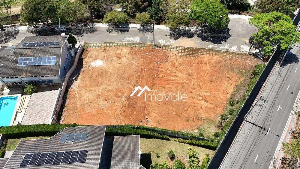 Loteamento e Condomínio, 580 m² - Foto 1