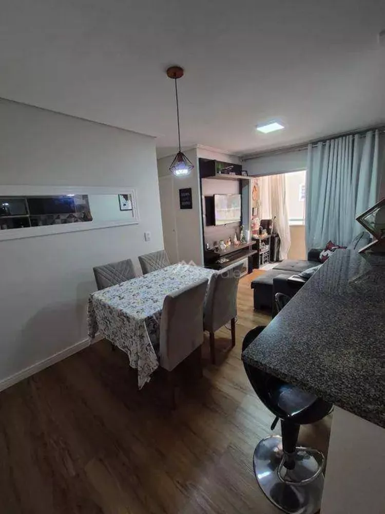 Apartamento à venda com 2 quartos, 50m² - Foto 2